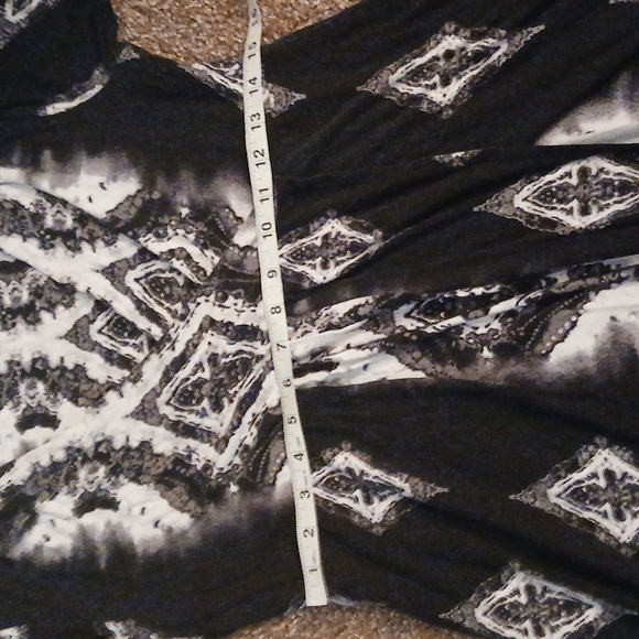 Soma womens black and white abstract pattern wrap midi dress size large - Picture 11 of 12